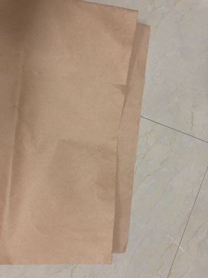Specjalnie zszyte torby papierowe z otwartymi ustami z wieloma ścianami